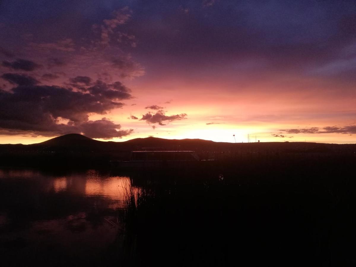 פונו Ecoturismo, Los Uros מראה חיצוני תמונה